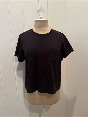 Richer Poorer Classic Black Pocket Cropped Tee